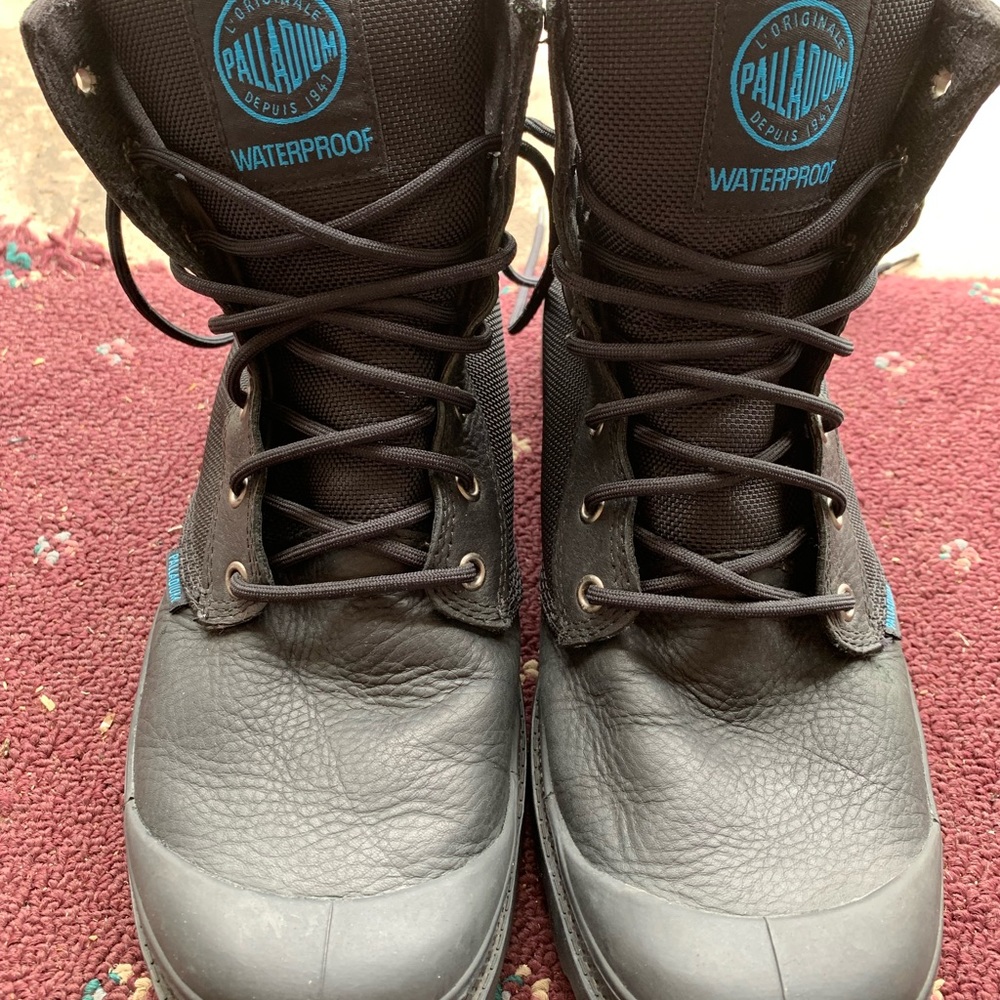 Palladium boots